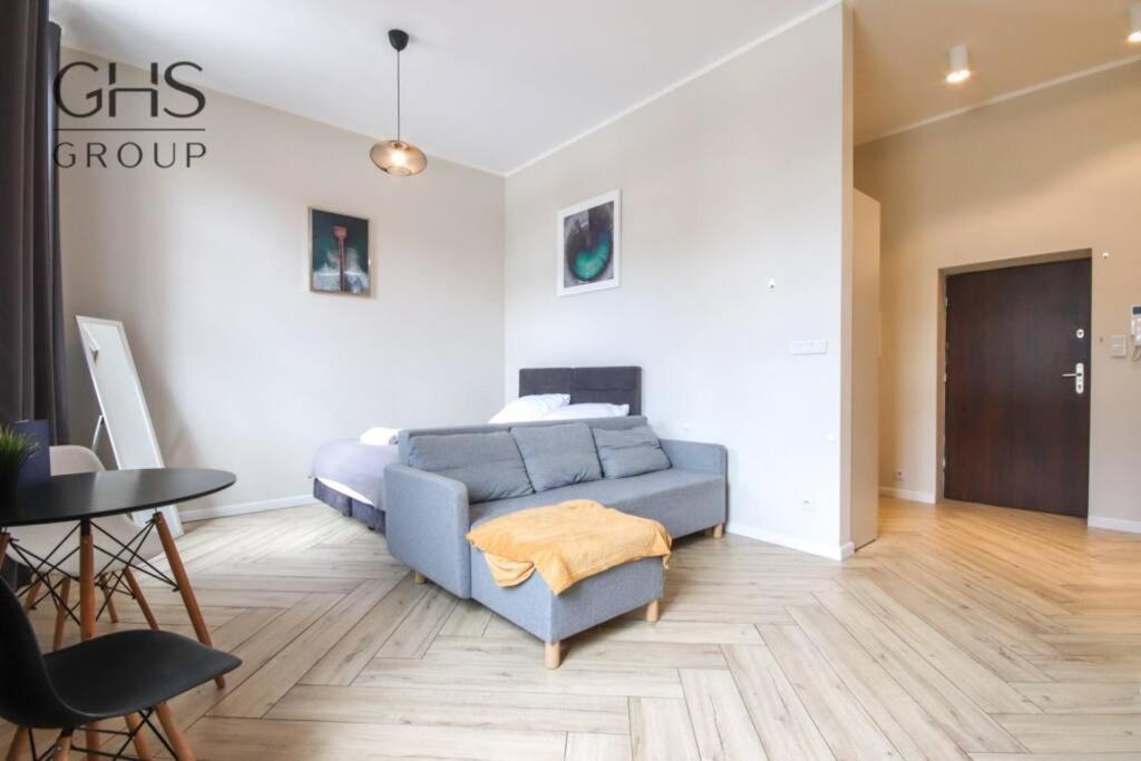 Piekny Apartament W Zabytkowej Kamienicy Krasków Eksteriør bilde